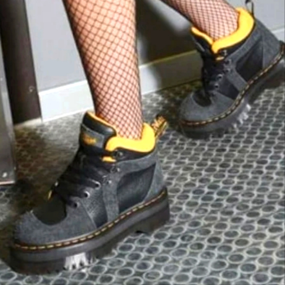 Dr.Martens AIR WAIR Zuma Hiking Women's Boots Sz.10